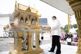 มทร.พระนคร จัดพิธีสักการะสิ่งศักดิ์สิทธิ์ประจำศูนย์ เสริมมงค ... พารามิเตอร์รูปภาพ 22